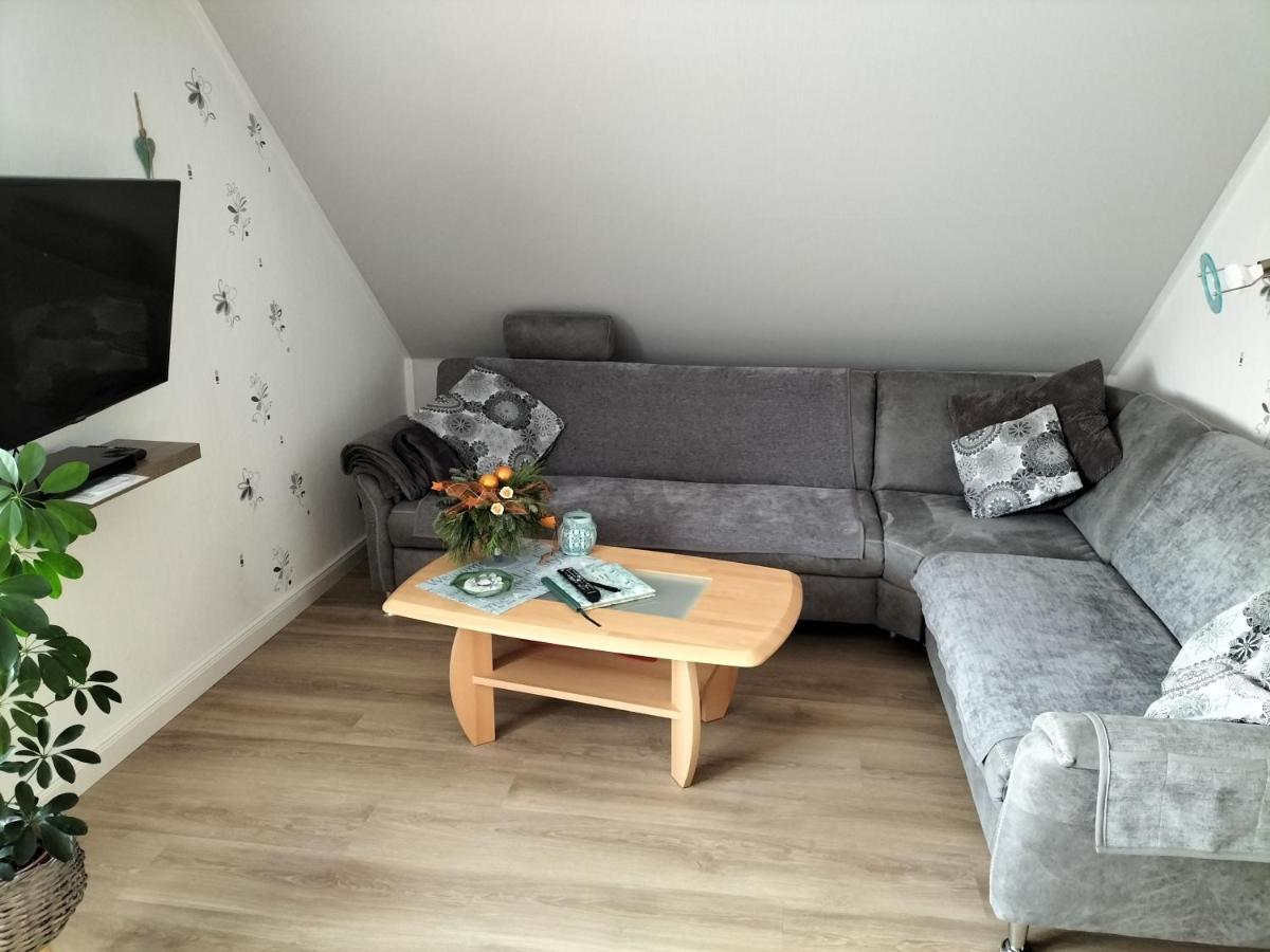Ferienwohnung Brentano_ 65230 Moormerland Ngoại thất bức ảnh
